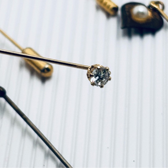 Vintage Elegant Gold and Silver Hat/Stick Pins Lot of 11 - Picture 9 of 11